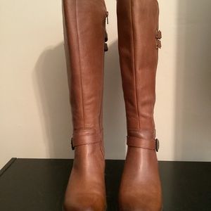 Naturalizer wide calf size 9 brown boots